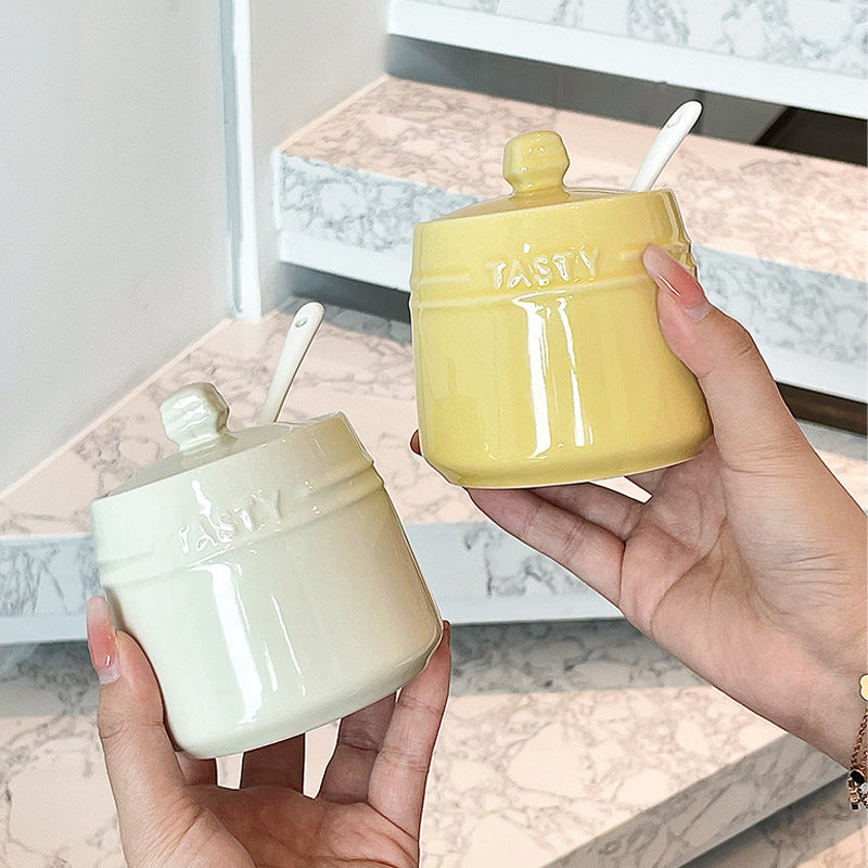 Stylish Ceramic Kitchen Seasoning Jars – Containers for MSG, Salt, Sugar, Chili Oil, and Vinegar (with Lids)