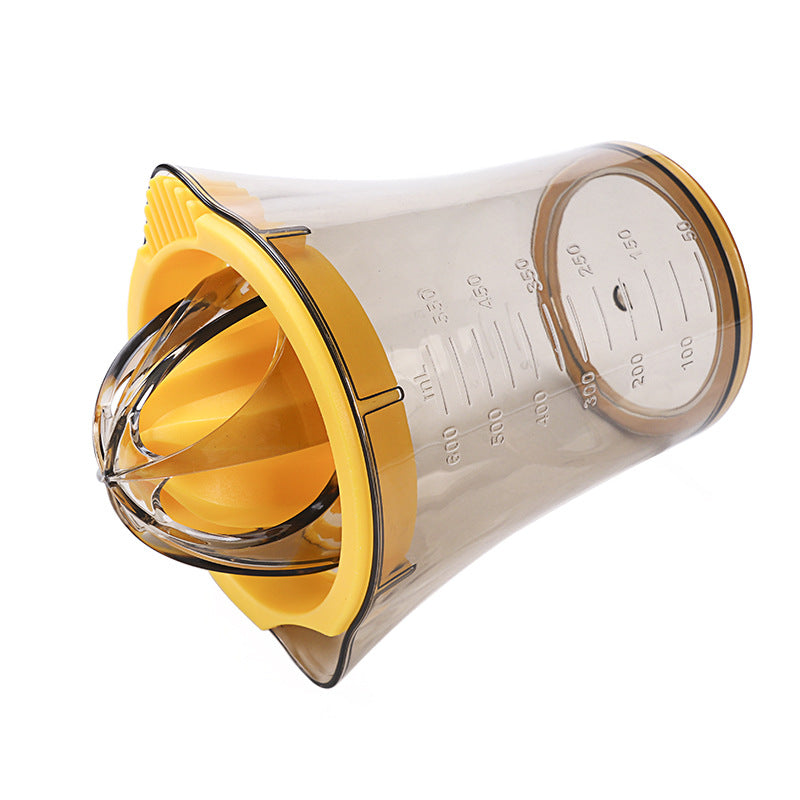 Portable Manual Citrus Juicer - Compact Fruit Squeezer