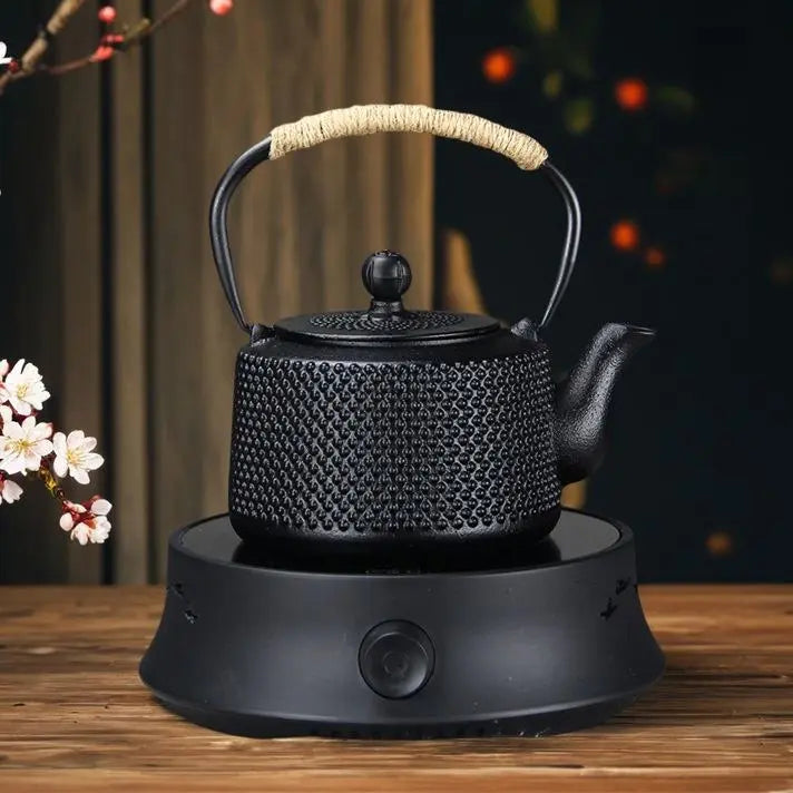 Traditional Japanese Cast Iron Teapot - Premium Tetsubin Kettle for Tea Lovers