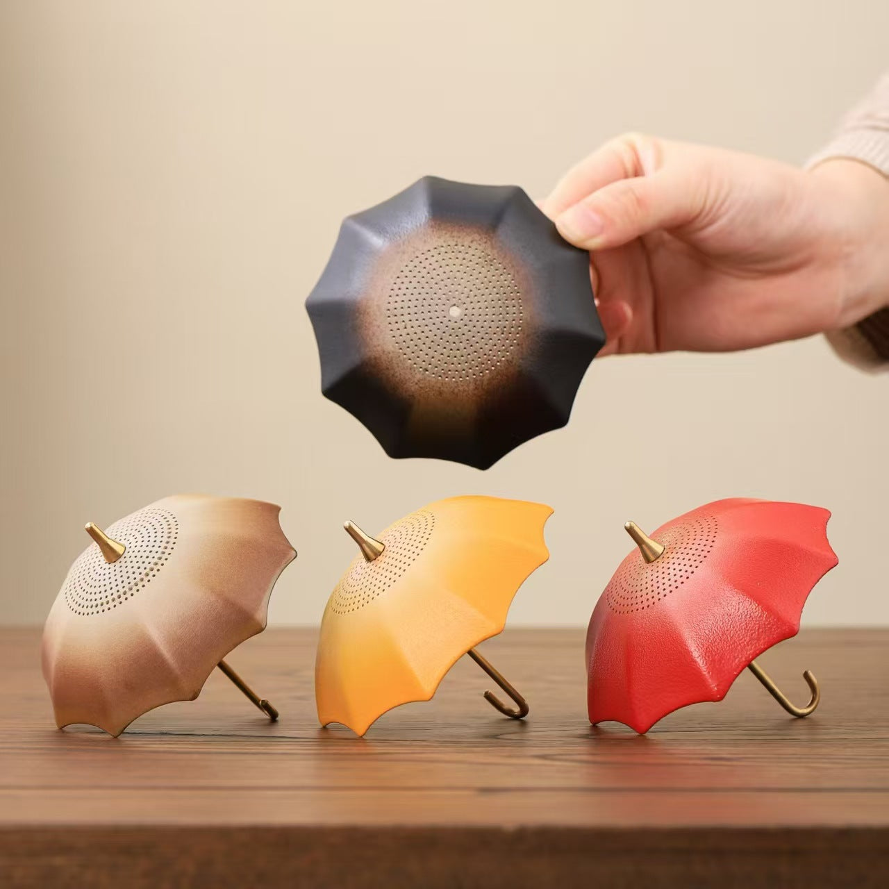 Artisanal Ceramic Umbrella Tea Strainer - Creative Kung Fu Tea Accessory