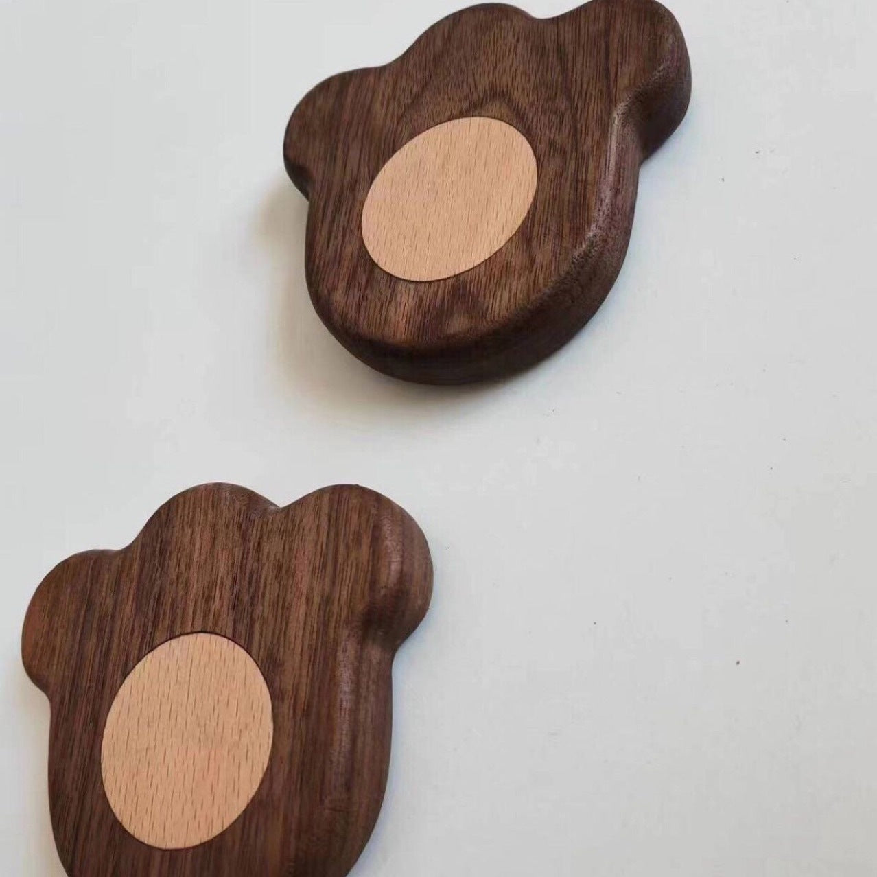 Creative Black Walnut 'Bear Paw' Bottle Opener - Magnetic Beer & Soda Popper